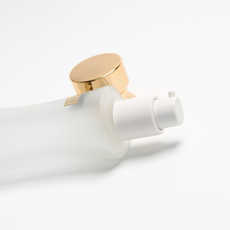 foundation sample bottles