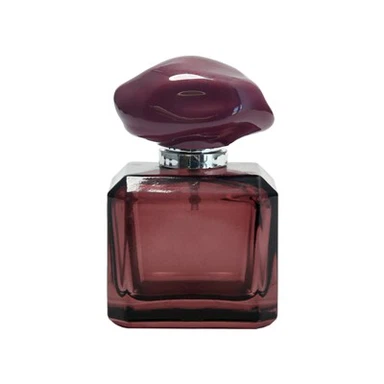 Obyčejná láhev na parfém